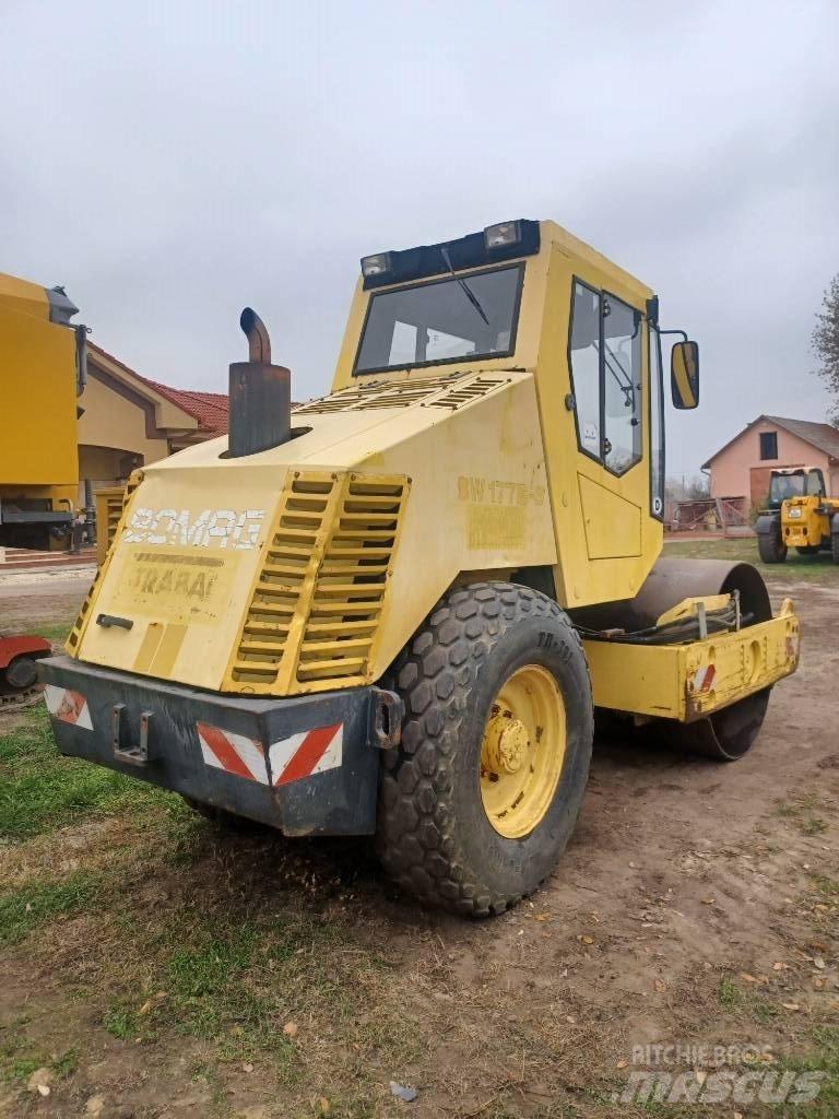 Bomag BW 177 D-3 Ťahačové valce