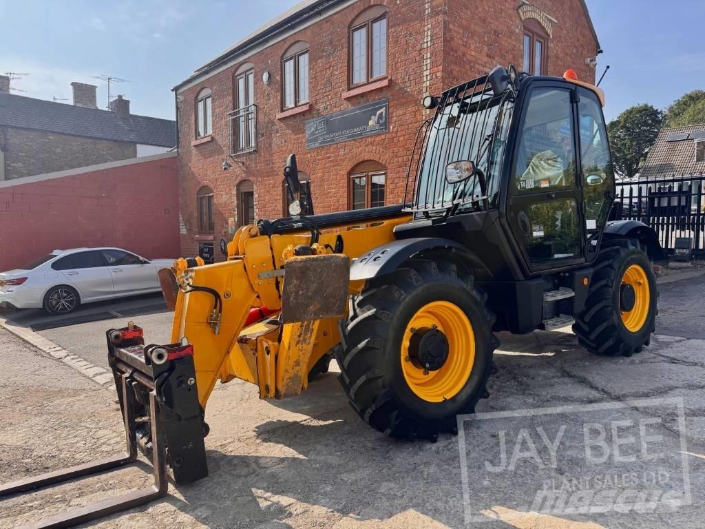 JCB 535-125 Hiviz Teleskopické manipulátory