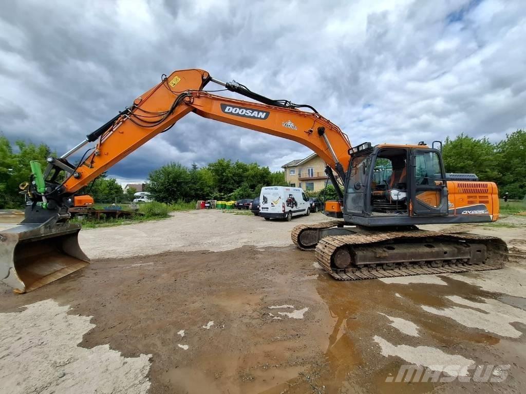 Doosan DX 225 LC-5 Pásové rýpadlá