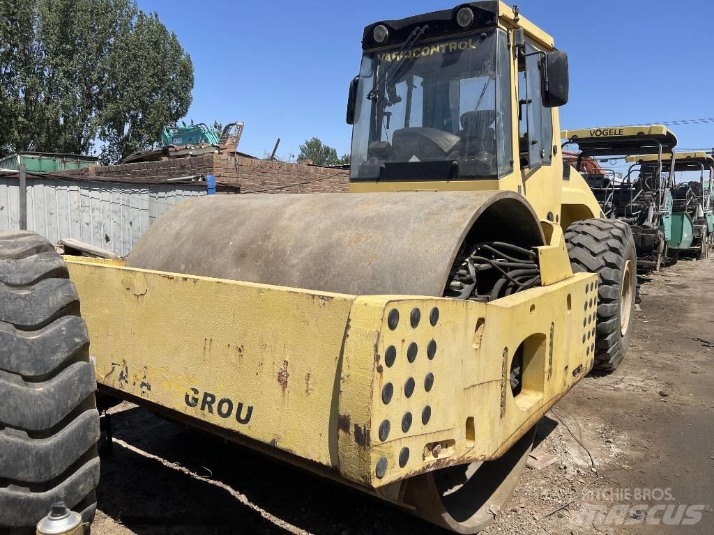 Bomag 226-4 Ťahačové valce
