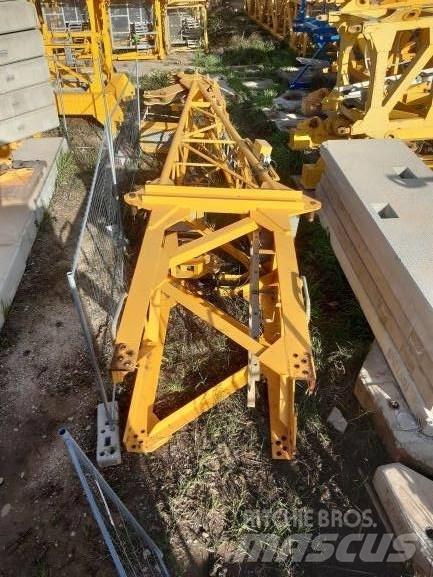 Potain MD 238 J10 Rychlostavitelné žeriavy