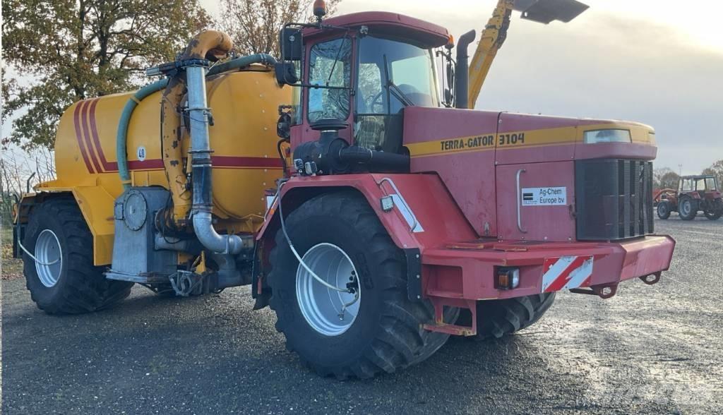TerraGator TG 3104 Iné stroje na aplikáciu hnojív a ich príslušenstvo