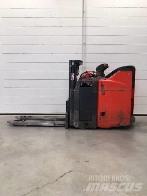 Linde D12HPSP/133 Samohybné vozíky