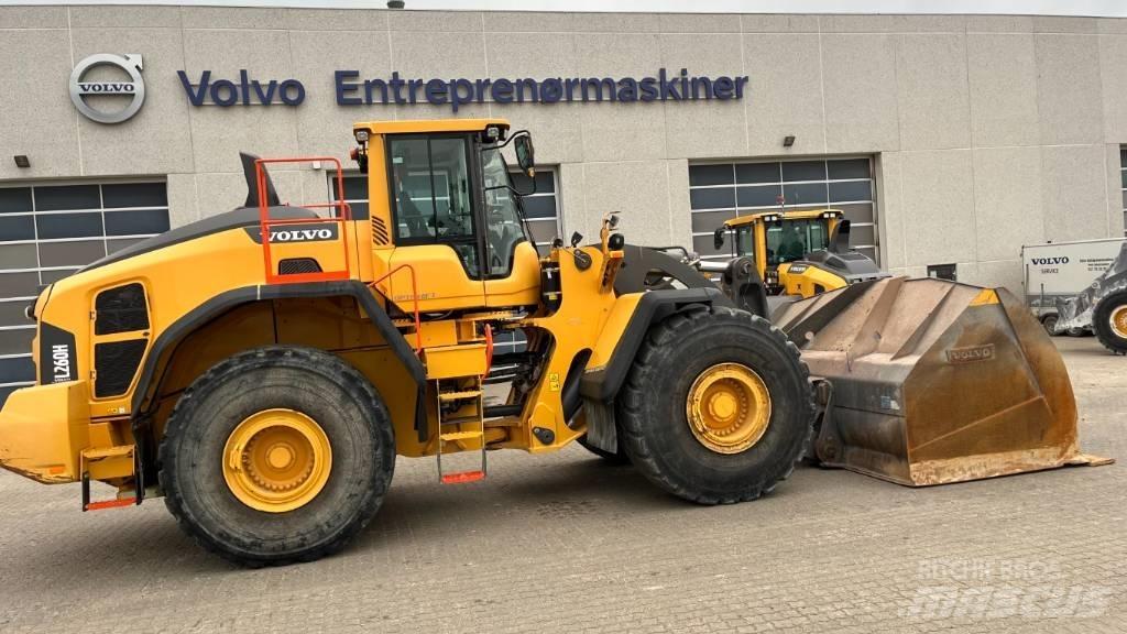 Volvo L260H Kolesové nakladače