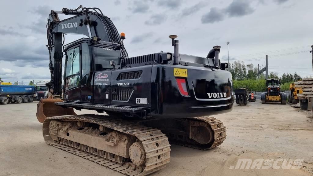 Volvo EC 300 D L Pásové rýpadlá