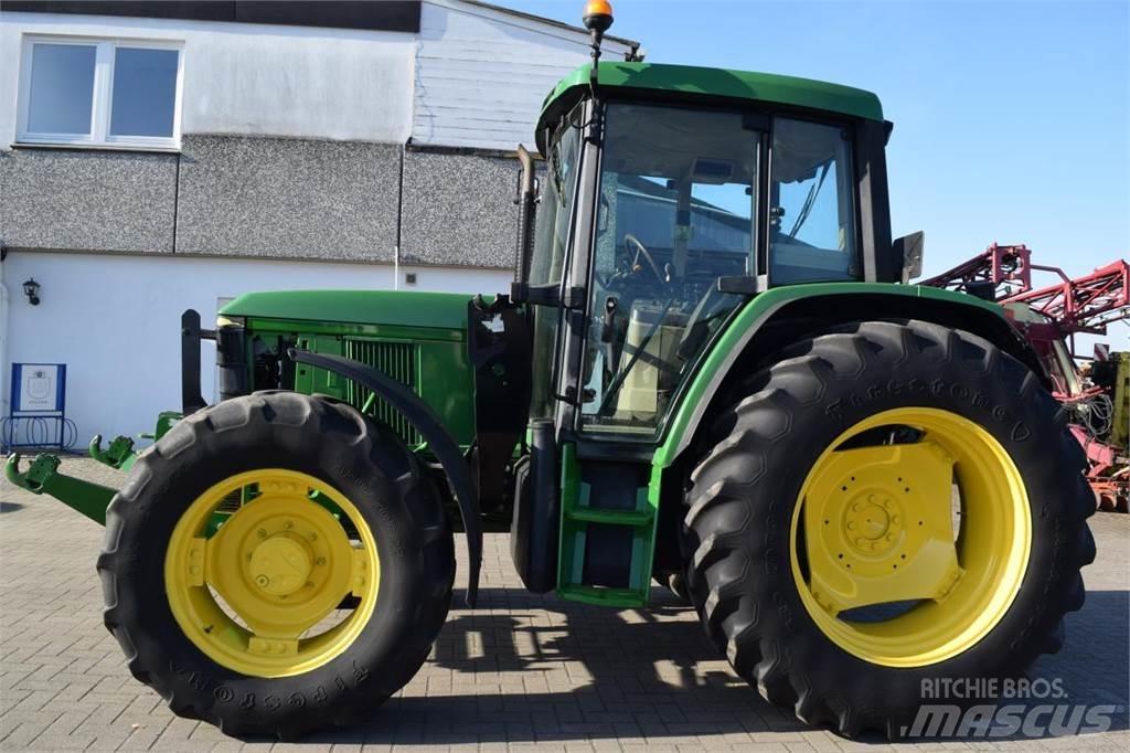 John Deere 6410 Traktory