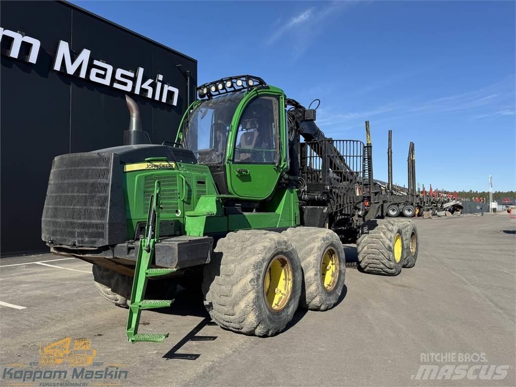 John Deere 1510G Lesné traktory