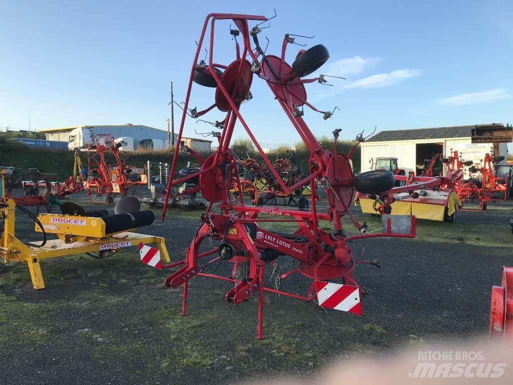 Lely LOTUS 770 Obracače a zhrabovače sena