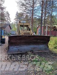 CAT D 5 B LGP Pásové dozéry