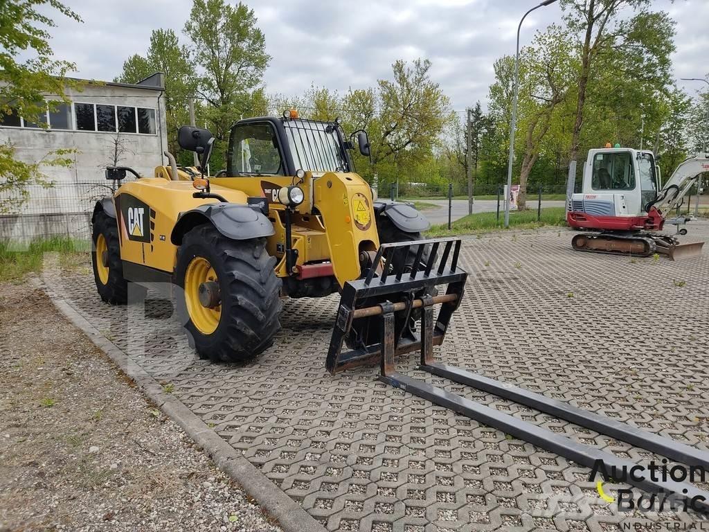 CAT TH407 AG Teleskopické manipulátory