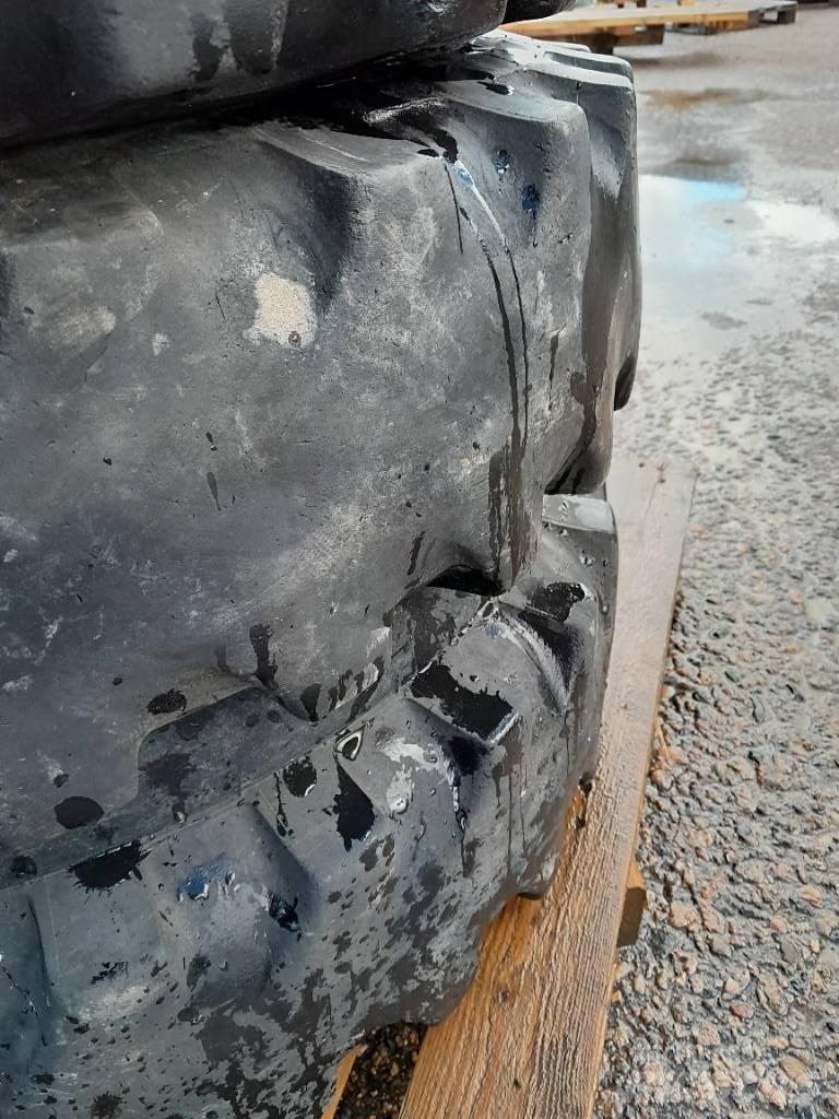 Mitas 8,25-20 Hjul Pneumatiky, kolesá a ráfiky