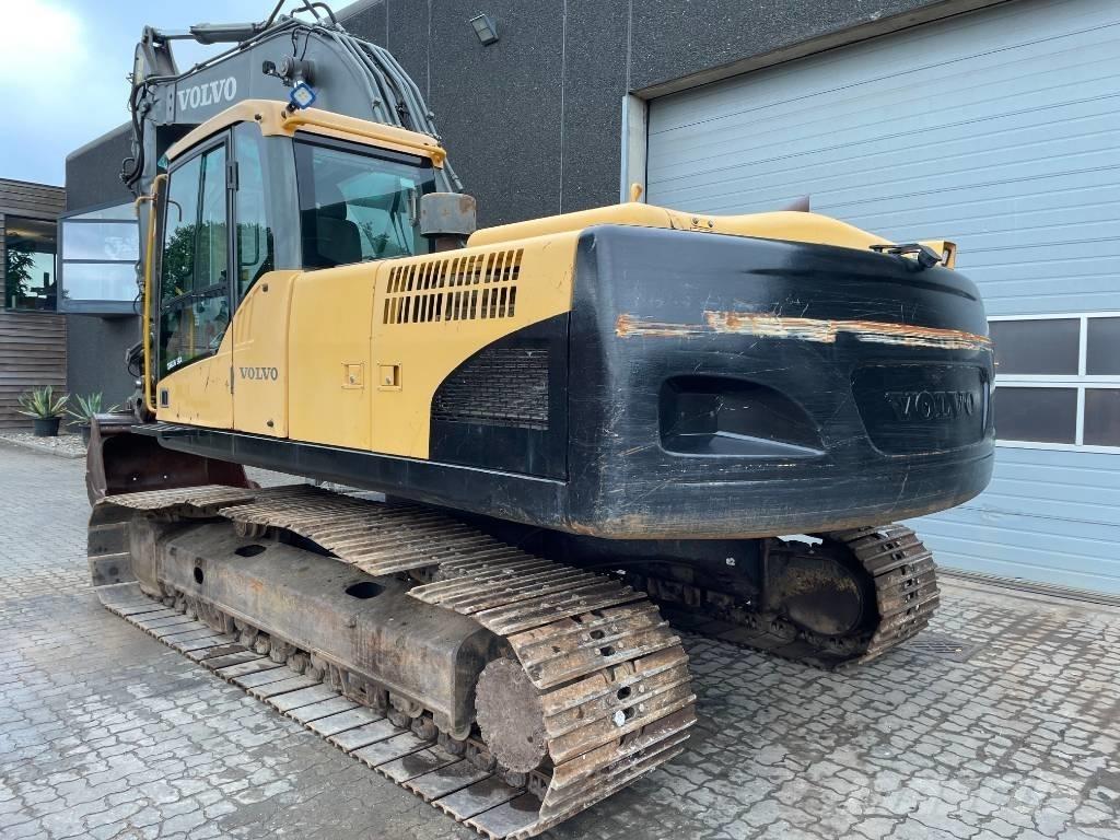 Volvo EC240C Pásové rýpadlá