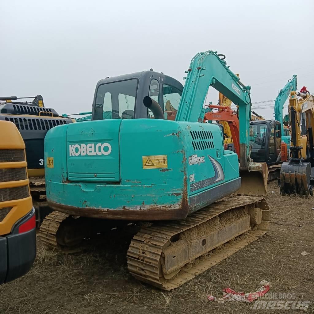 Kobelco SK75-8 Midi rýpadlá 7 t - 12 t