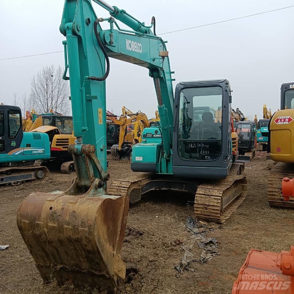 Kobelco SK75-8 Midi rýpadlá 7 t - 12 t
