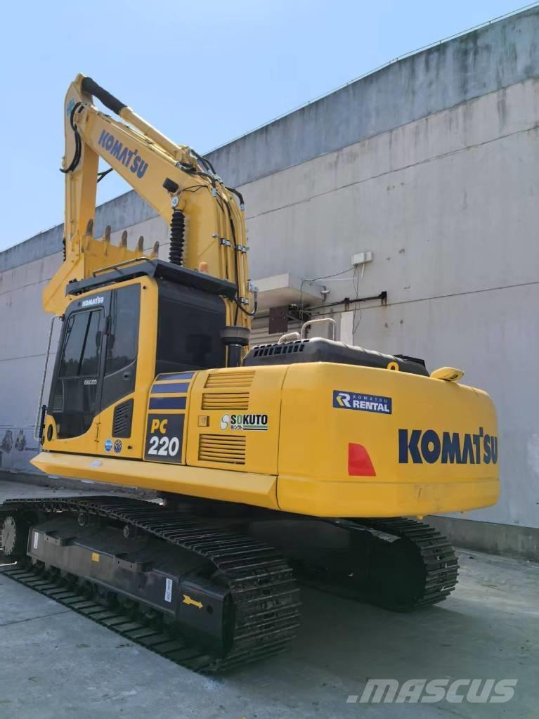 Komatsu PC 220-8 Pásové rýpadlá