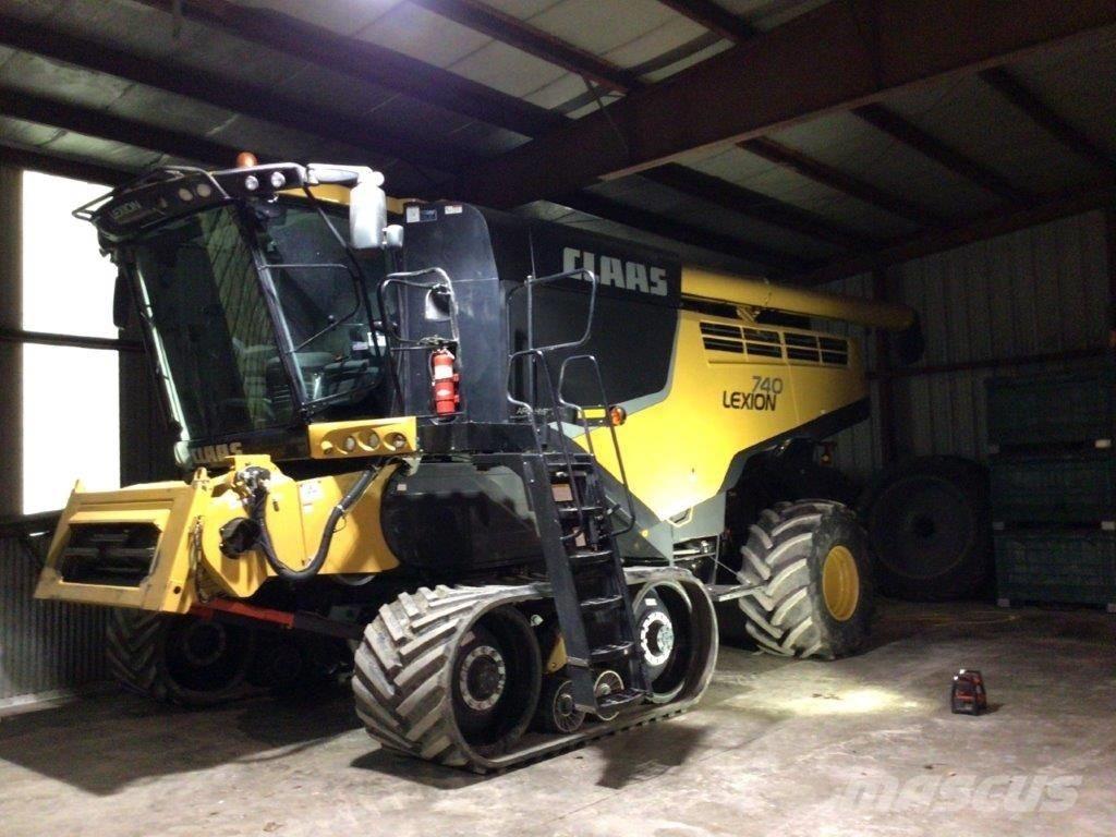 CLAAS Lexion 740 TT Kombinované zberacie stroje