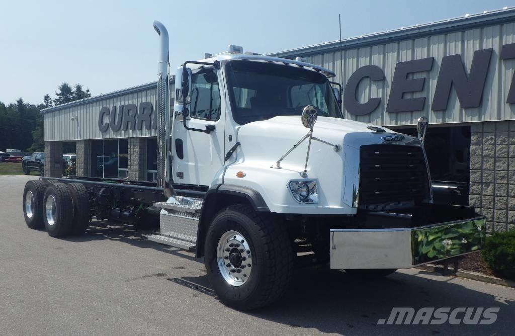 Freightliner 114 SD Nákladné vozidlá bez nadstavby