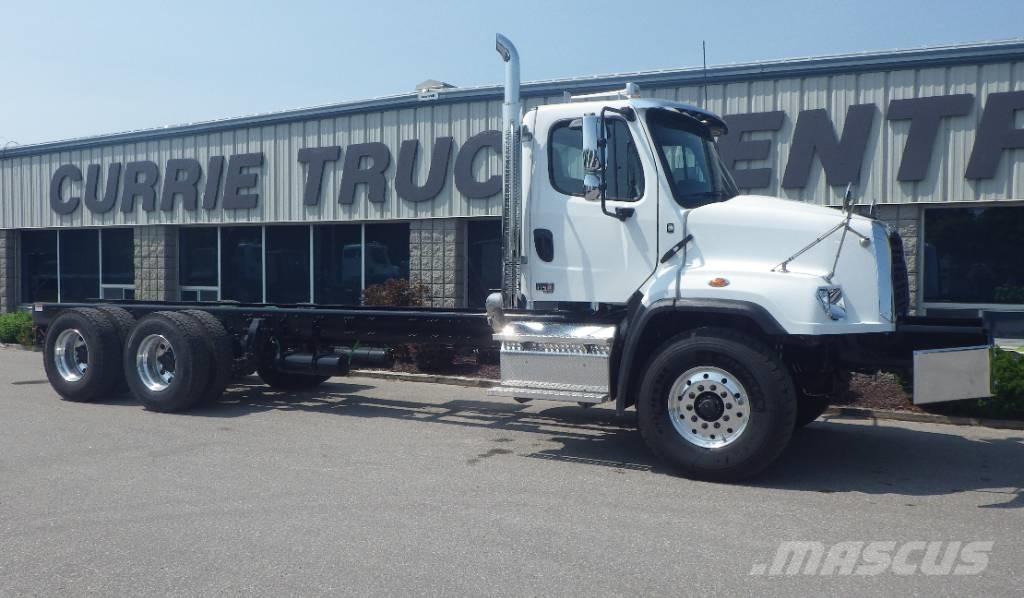 Freightliner 114 SD Nákladné vozidlá bez nadstavby