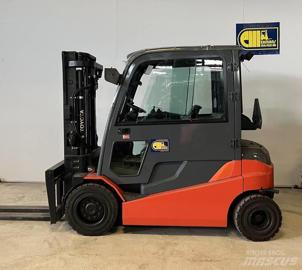 Toyota Truck 8FBMT40 Akumulátorové vozíky