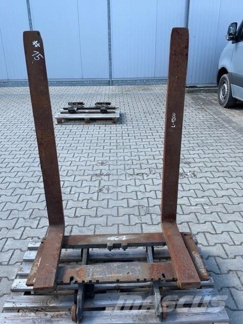 Volvo USED FORKS Vidlica