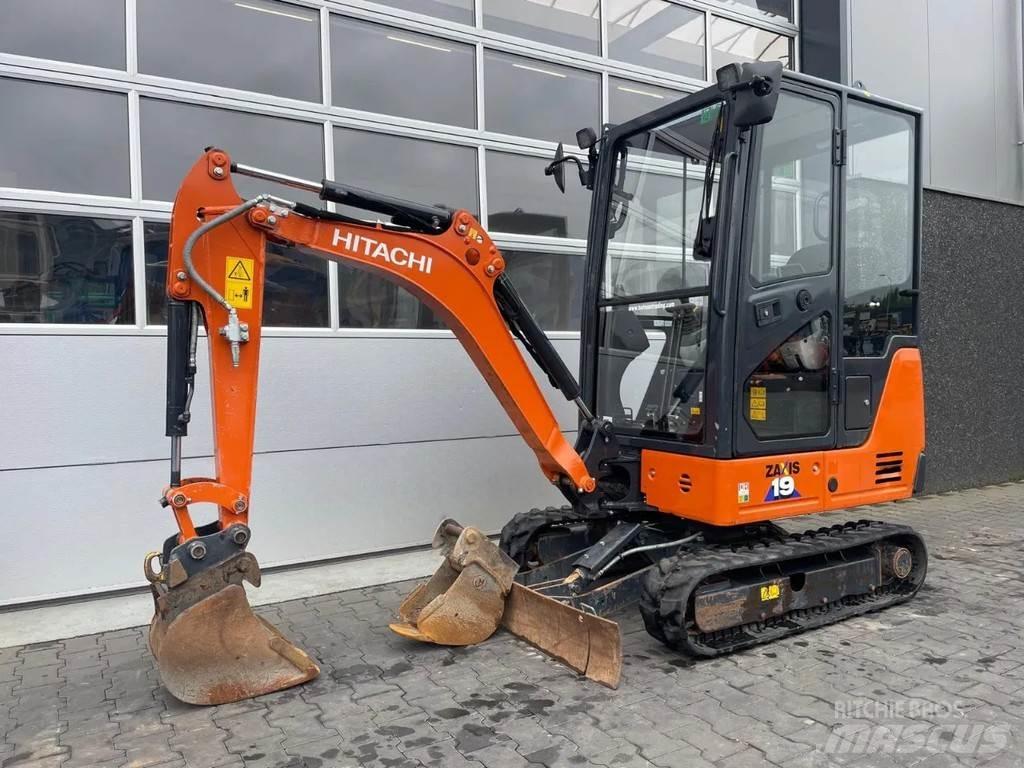 Hitachi ZX19-6 Mini rýpadlá < 7t