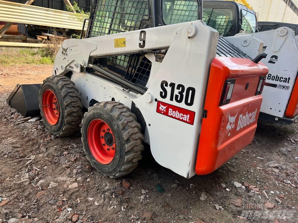 Bobcat S 130 Mininakladače