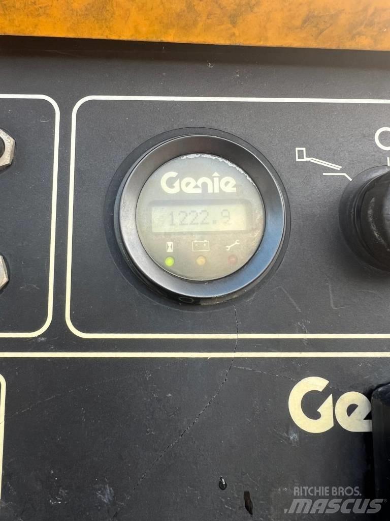 Genie Z 45 XC Kĺbové plošiny