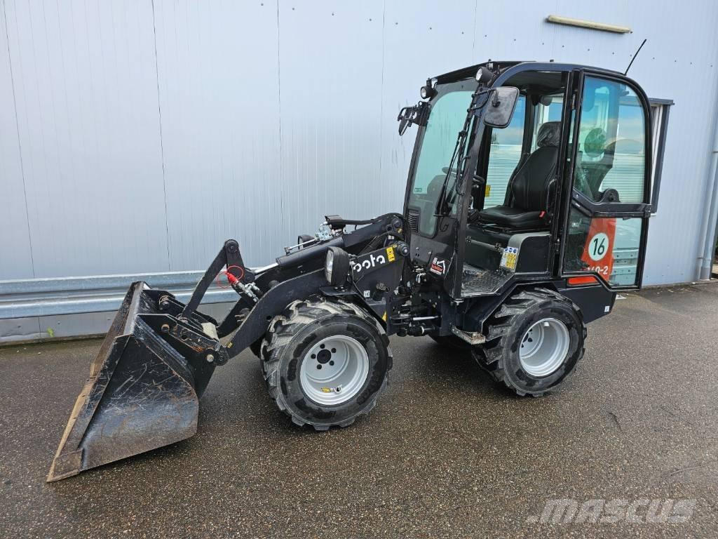 Kubota RT160-2 Kolesové nakladače