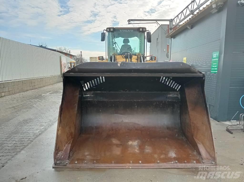 Volvo L 60 F Kolesové nakladače