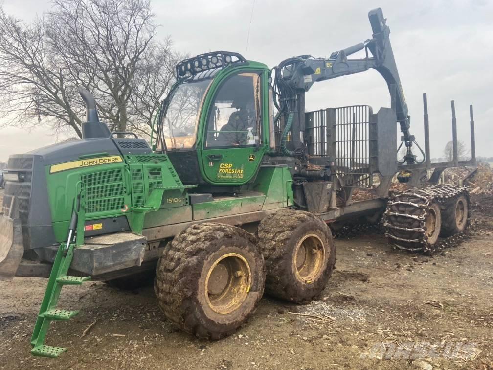 John Deere 1510 G Lesné traktory