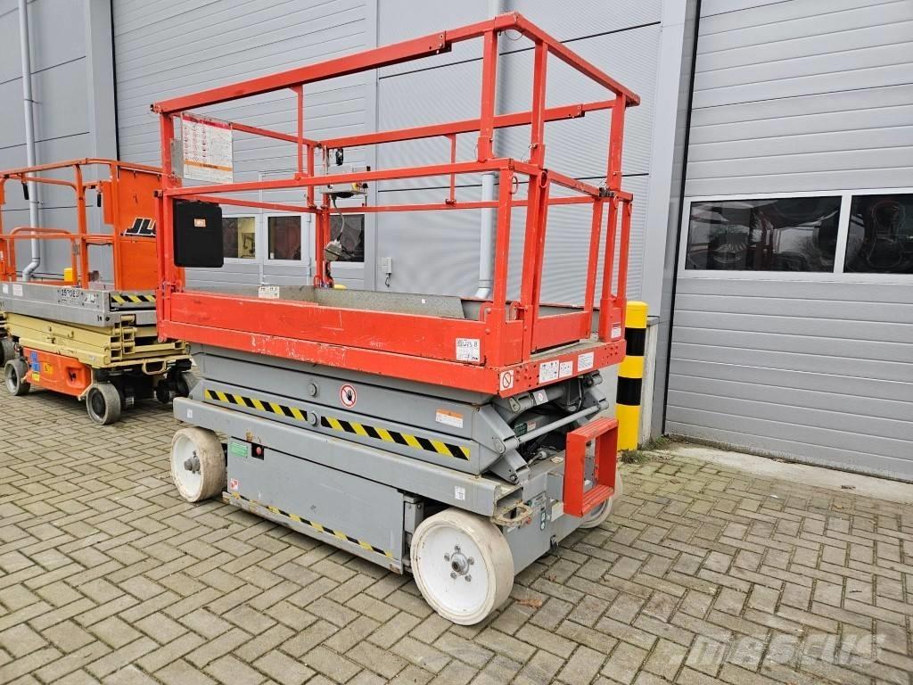 SkyJack SJ 4620 Nožnicové zdvíhacie plošiny