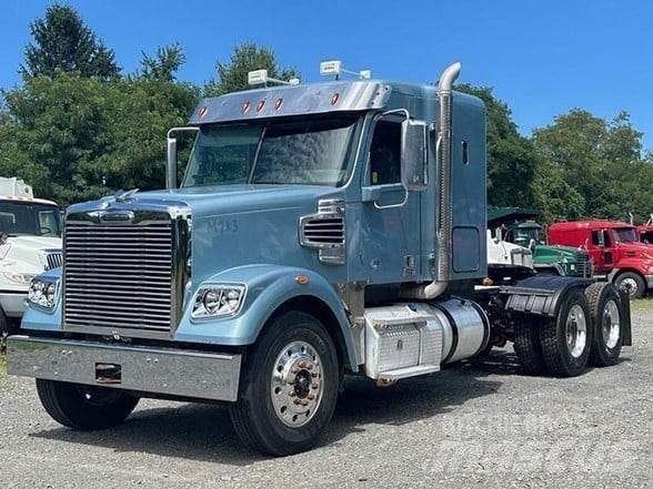 Freightliner 122SD Ťahače