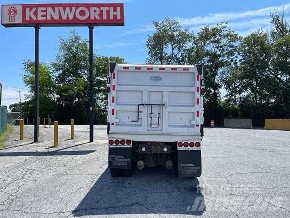 Kenworth T800 Sklápače