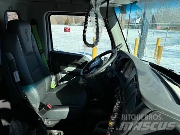 Kenworth T880 Sklápače
