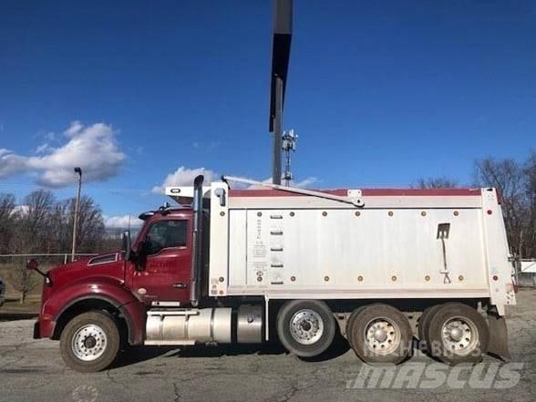 Kenworth T880 Sklápače