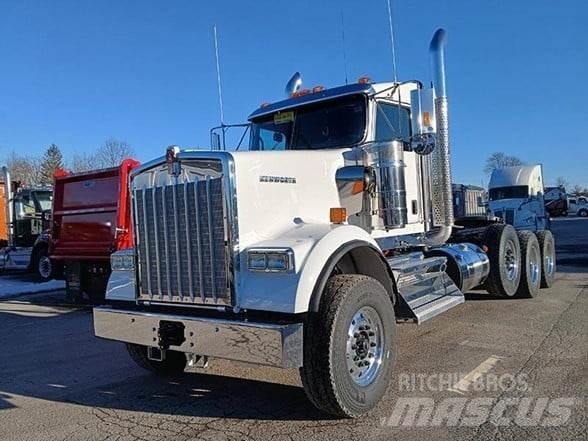 Kenworth W900B Ťahače