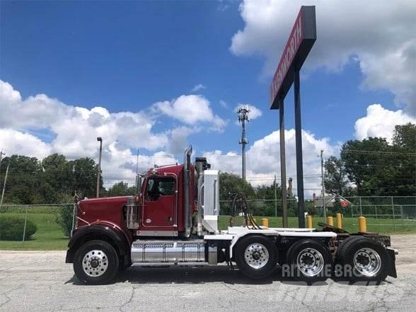 Kenworth W900B Ťahače