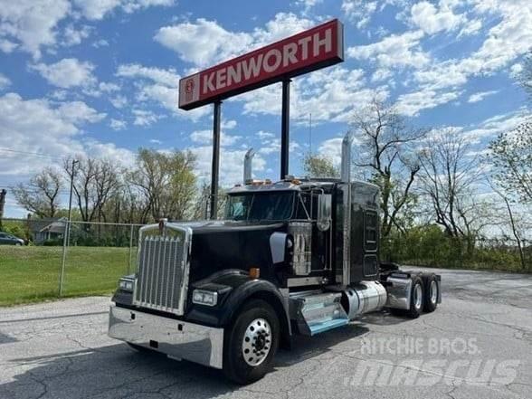 Kenworth W900L Ťahače