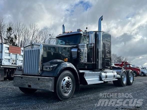 Kenworth W900L Ťahače