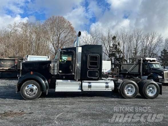 Kenworth W900L Ťahače