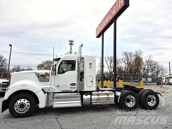 Kenworth W990 Ťahače