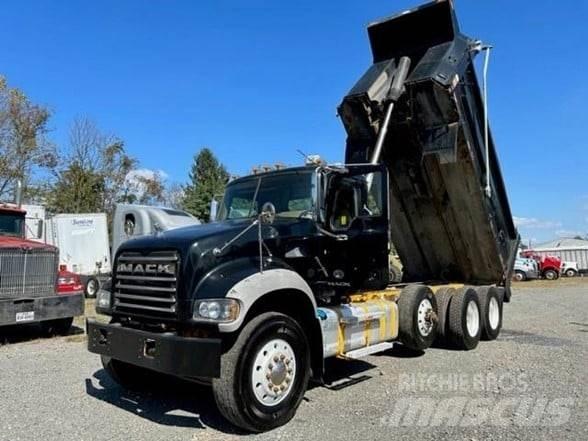 Mack GRANITE GU713 Sklápače
