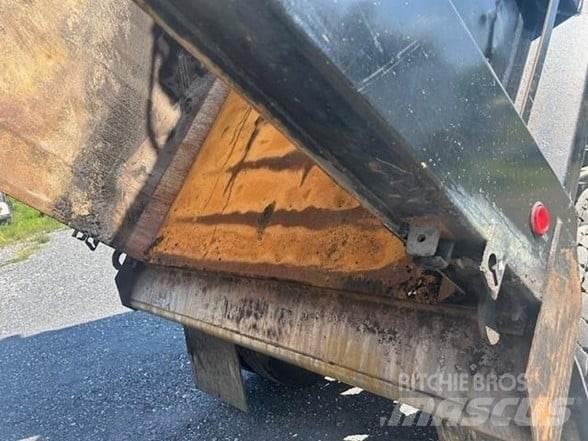 Mack GRANITE GU713 Sklápače