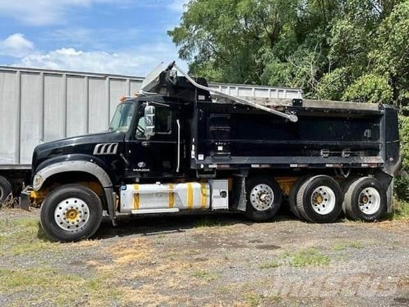 Mack GRANITE GU713 Sklápače