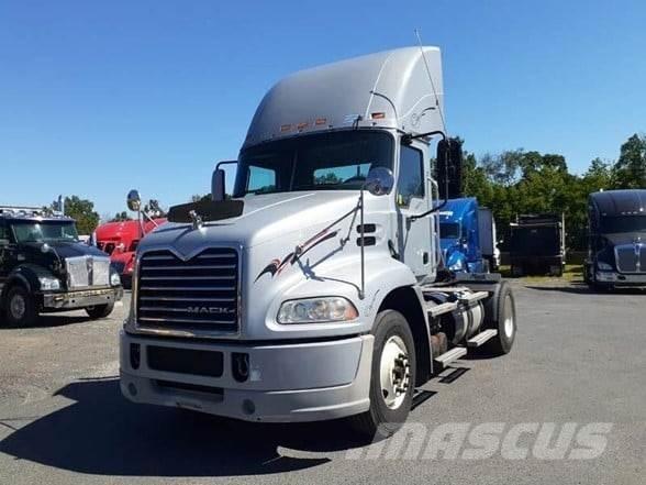 Mack PINNACLE CXU612 Ťahače