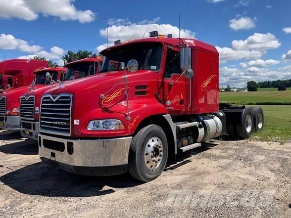 Mack PINNACLE CXU613 Ťahače