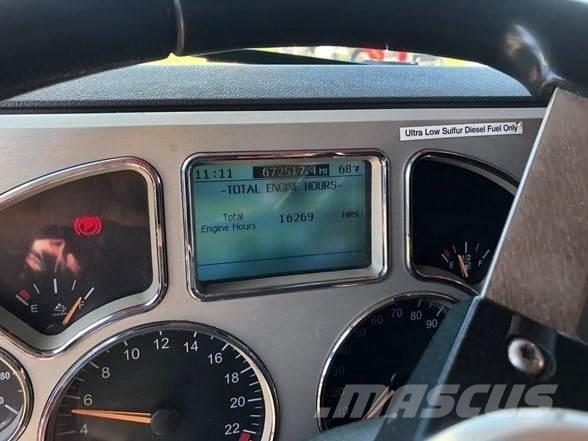 Mack PINNACLE CXU613 Ťahače