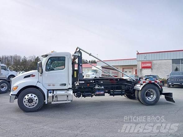 Peterbilt 537 Stavebníctvo - ostatné