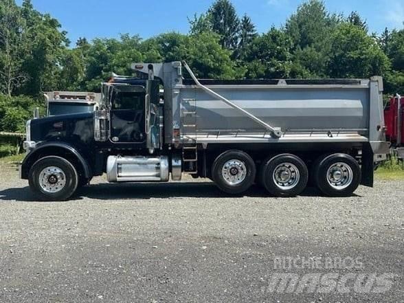 Peterbilt 567 Sklápače