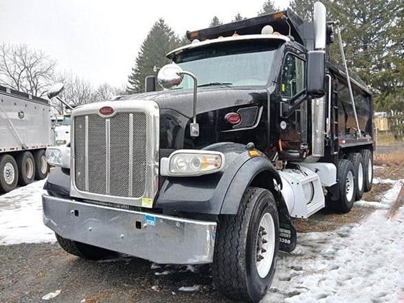 Peterbilt 567 Sklápače